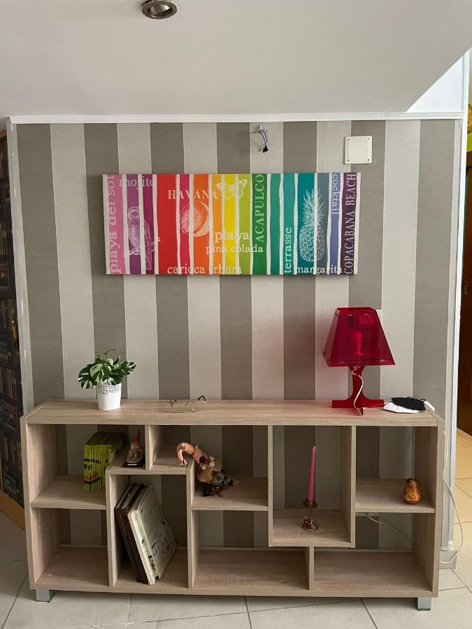 Colorful House Apartment Napoli Bagian luar foto